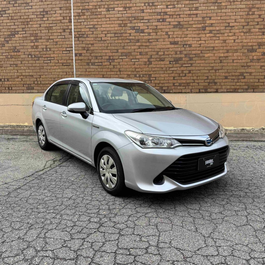 Toyota Corolla Axio Hybrid