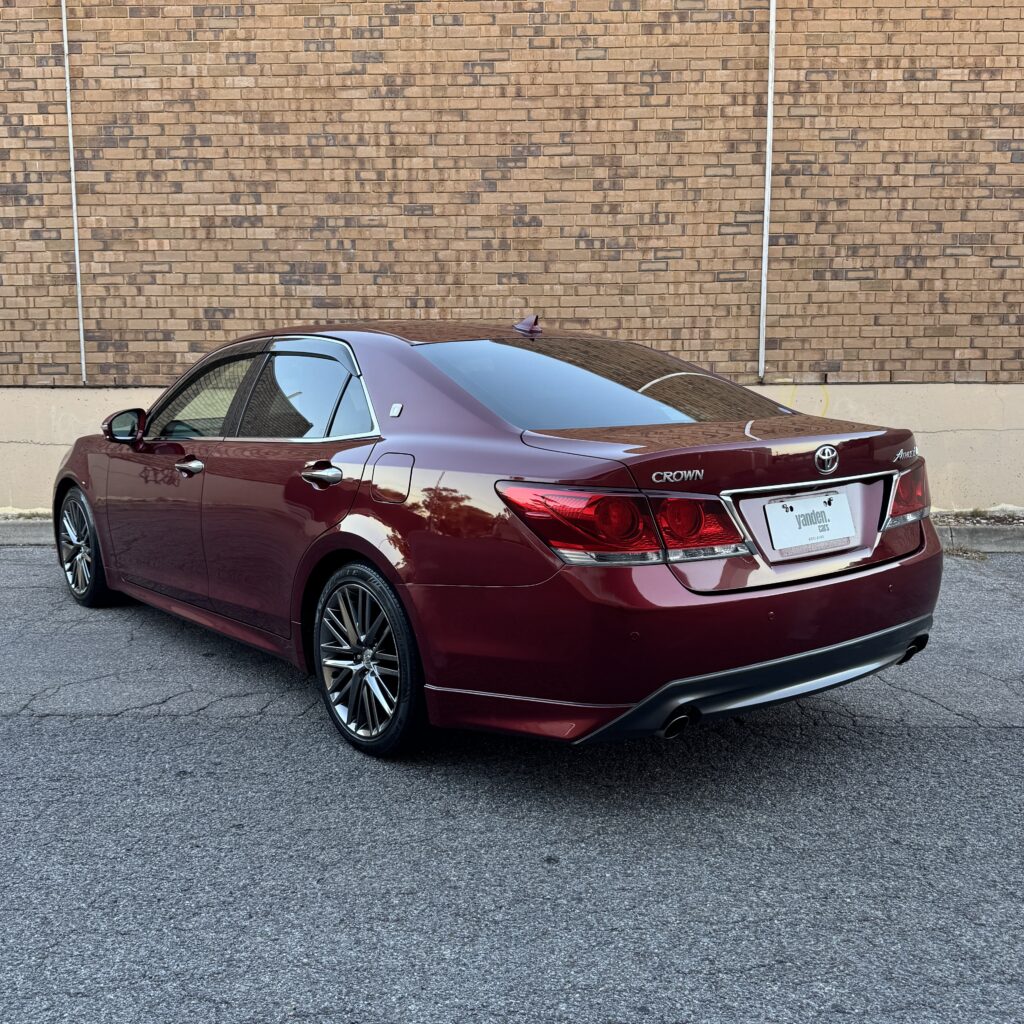 Toyota Crown GRS214 Athlete S