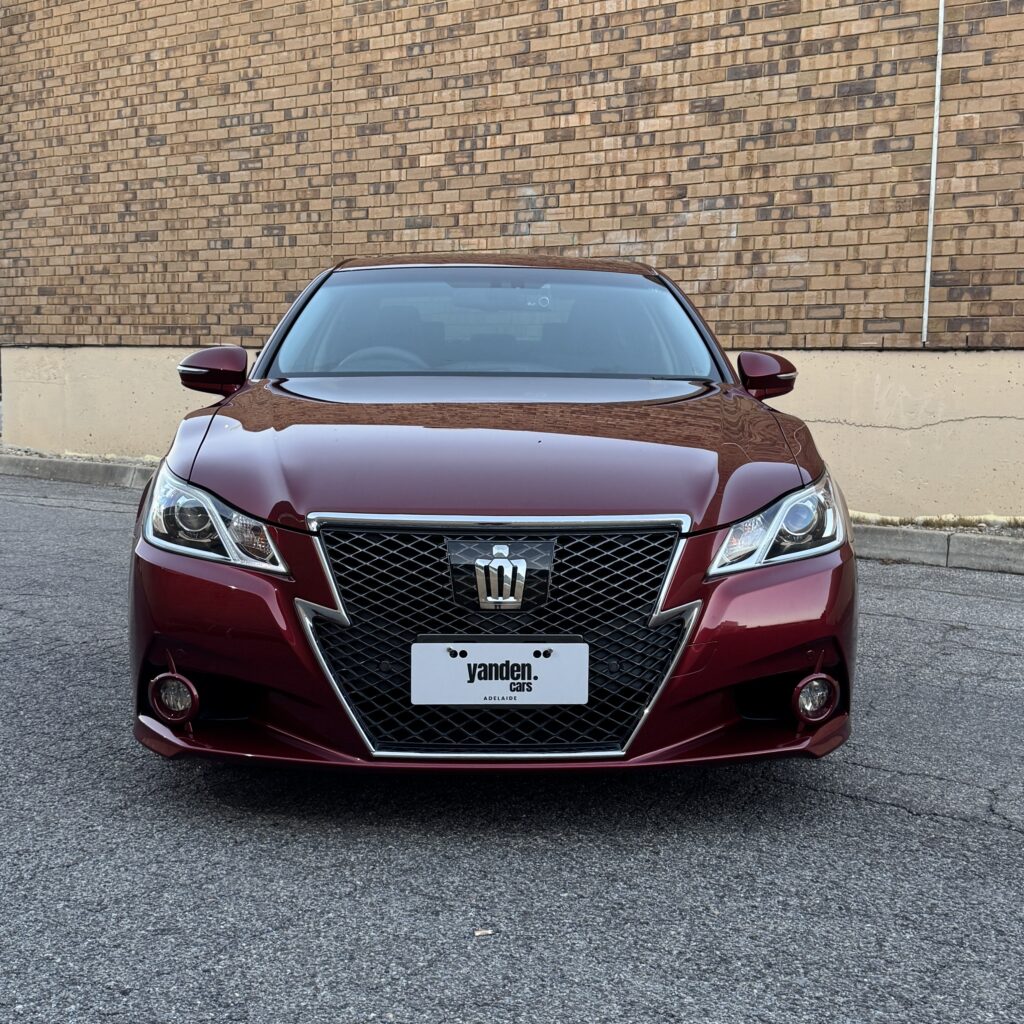 Toyota Crown GRS214 Athlete S