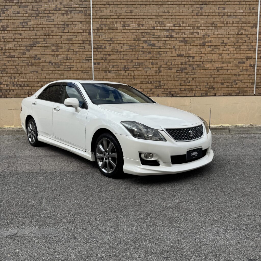 Toyota Crown Athlete GRS204 G Package