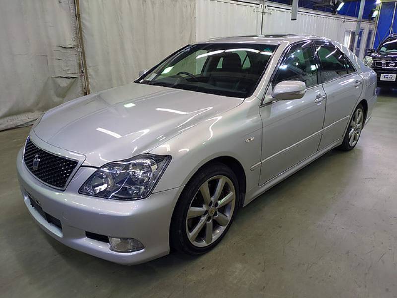 Toyota Crown GRS184 Athlete