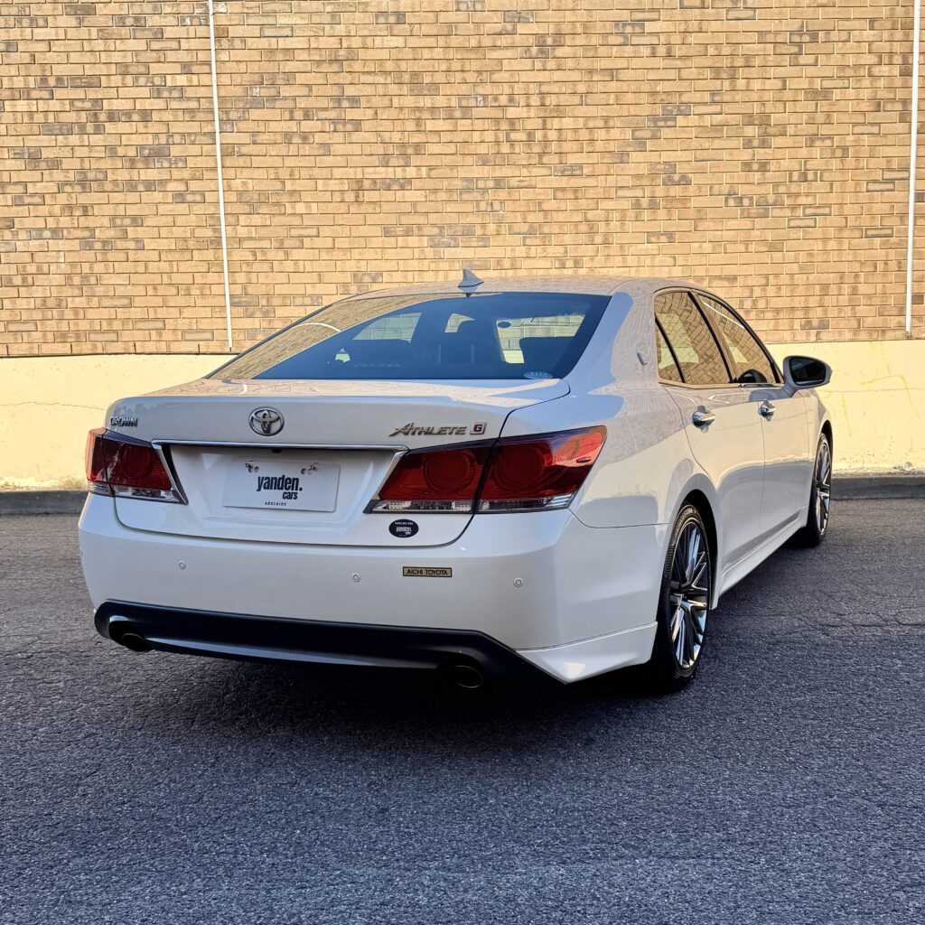 322358_Toyota Crown GRS214 Athlete G