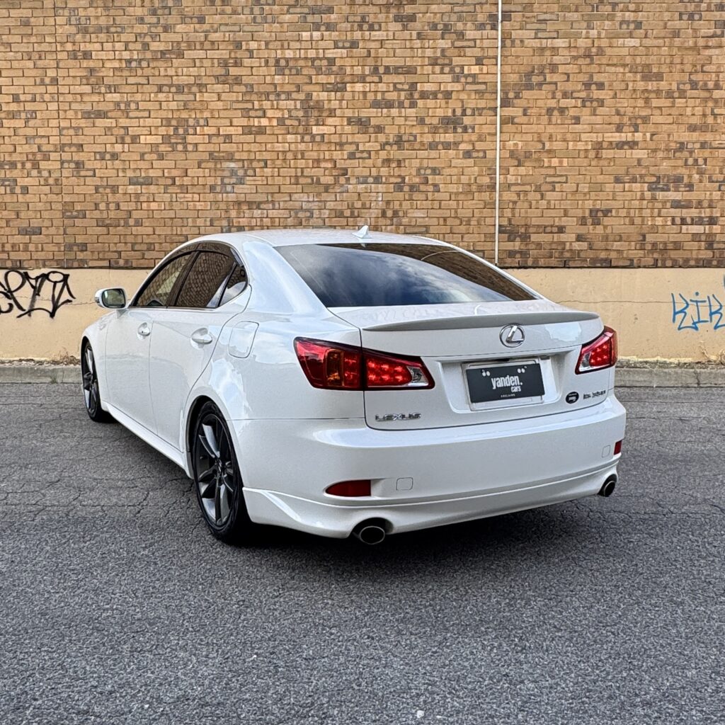 322607_LEXUS IS 350 GSE21