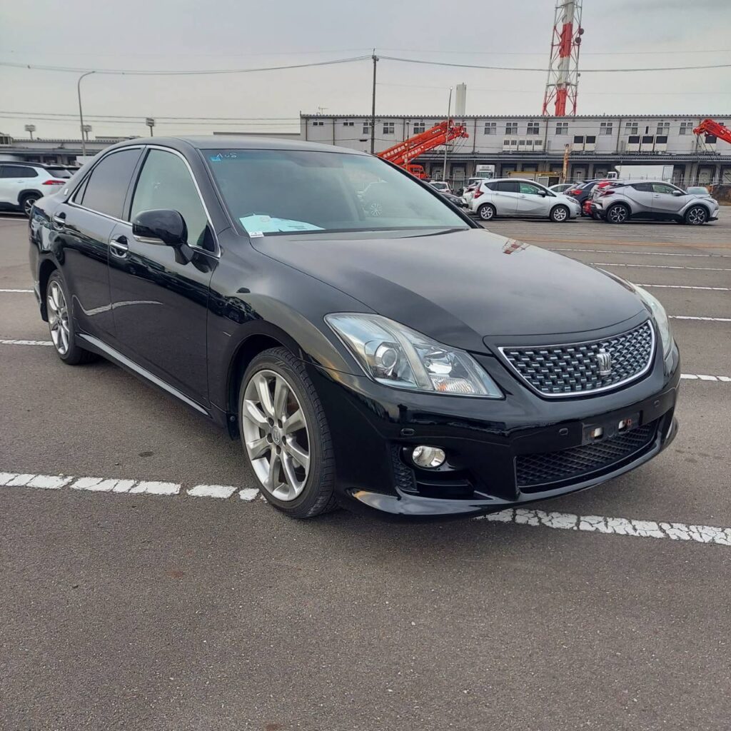 324346_TOYOTA CROWN GRS204 ATHLETE