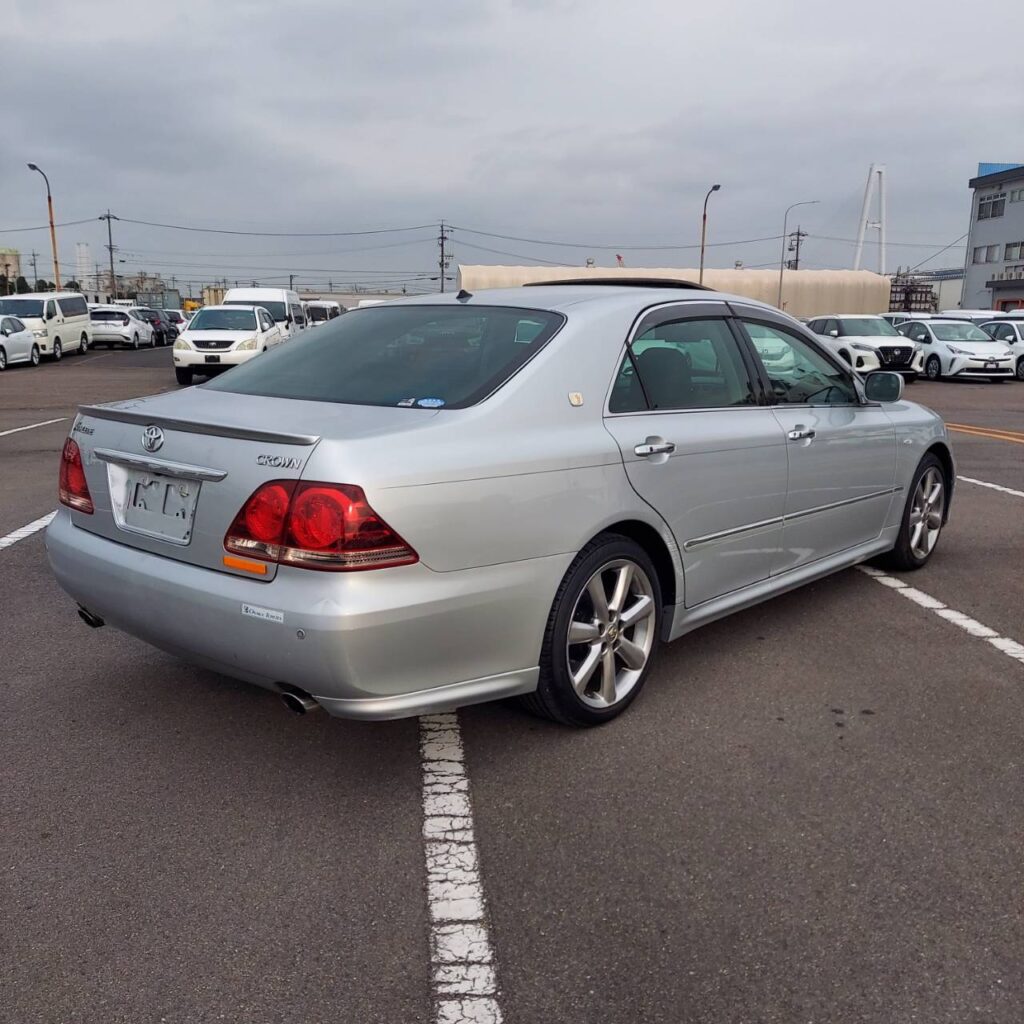 323934_TOYOTA CROWN GRS184 ATHLETE