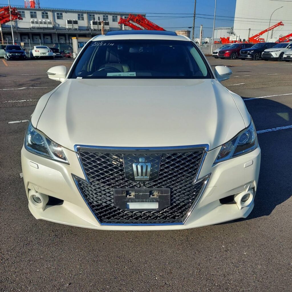324631_TOYOTA CROWN GRS214 ATHLETE G