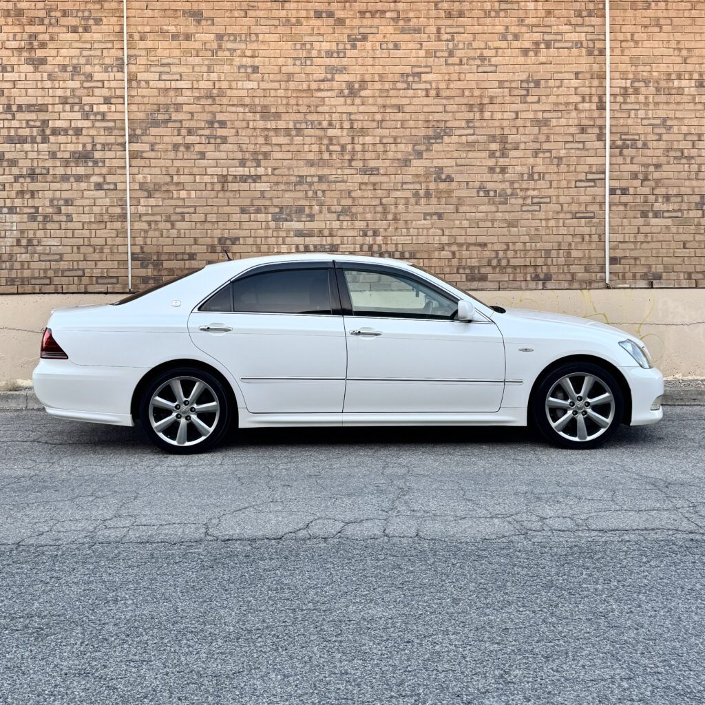 322489_TOYOTA CROWN GRS184 ATHLETE