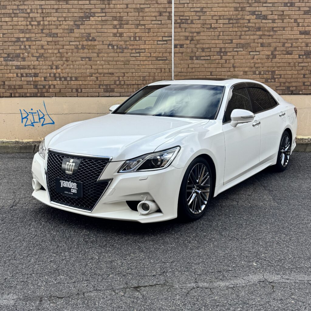 324631_TOYOTA CROWN GRS214 ATHLETE G