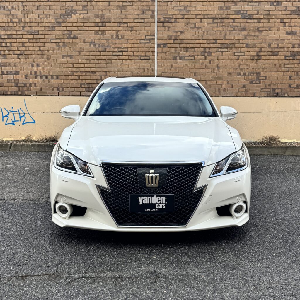 324631_TOYOTA CROWN GRS214 ATHLETE G