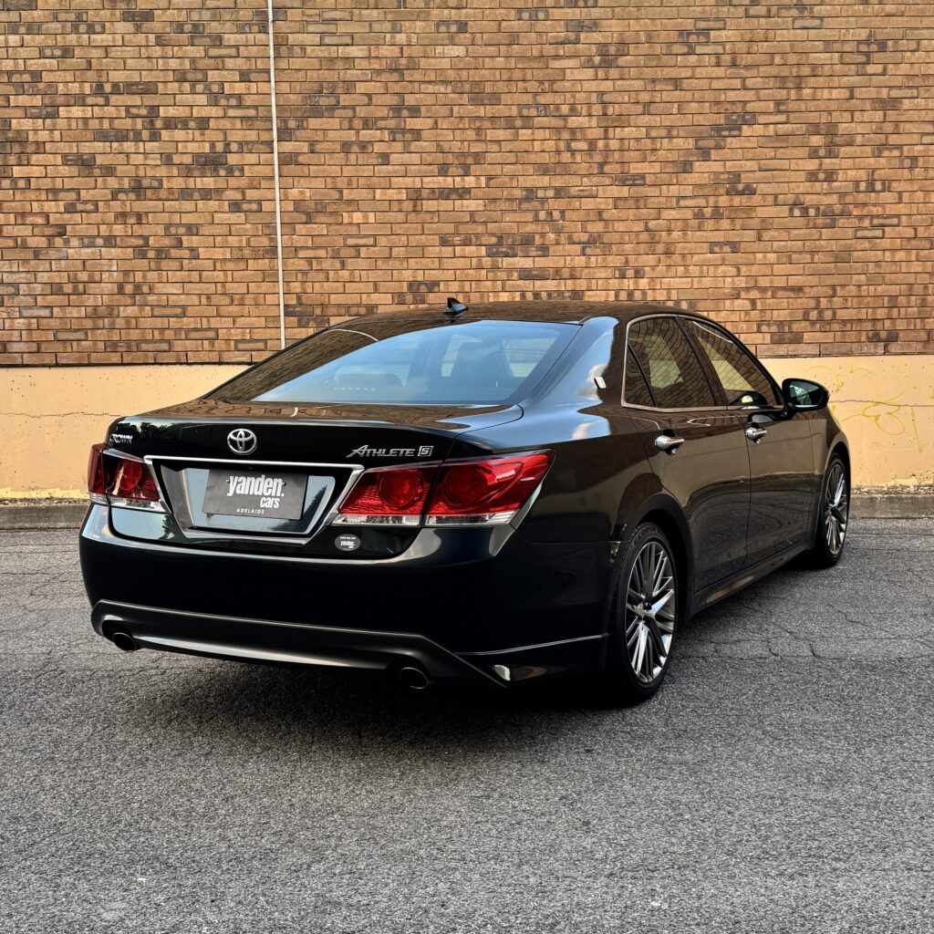 323126_TOYOTA CROWN GRS214 ATHLETE S