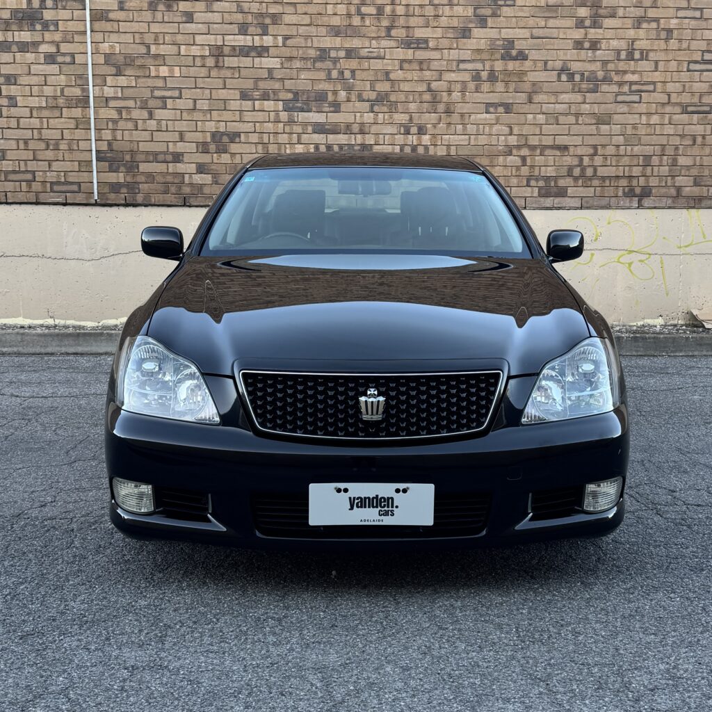 324556_TOYOTA CROWN GRS184 ATHLETE