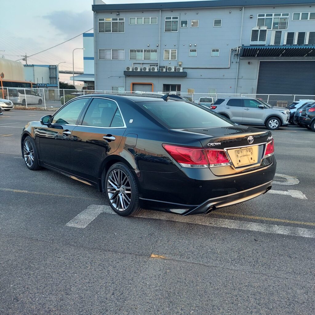 322523_TOYOTA CROWN GRS214 ATHLETE G