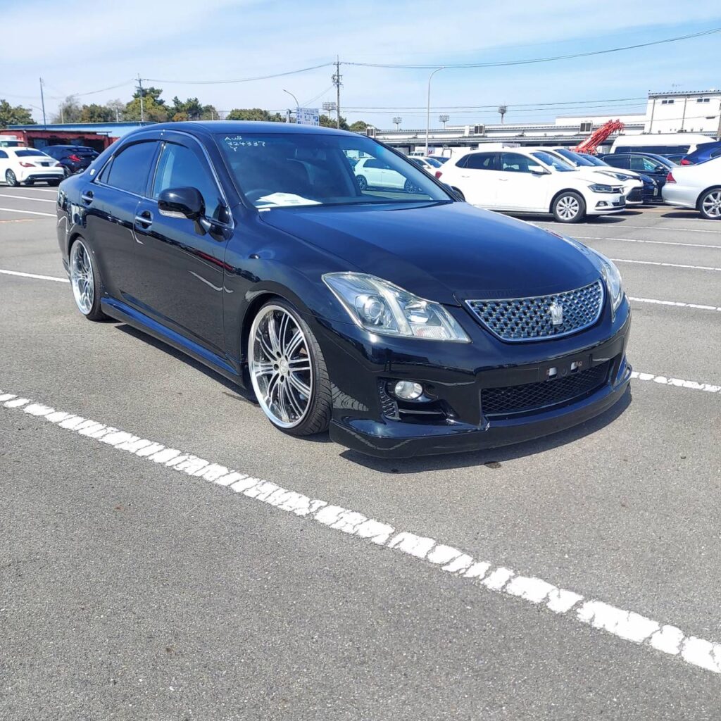 324337_TOYOTA CROWN GRS204 ATHLETE