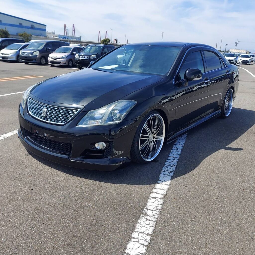 324337_TOYOTA CROWN GRS204 ATHLETE