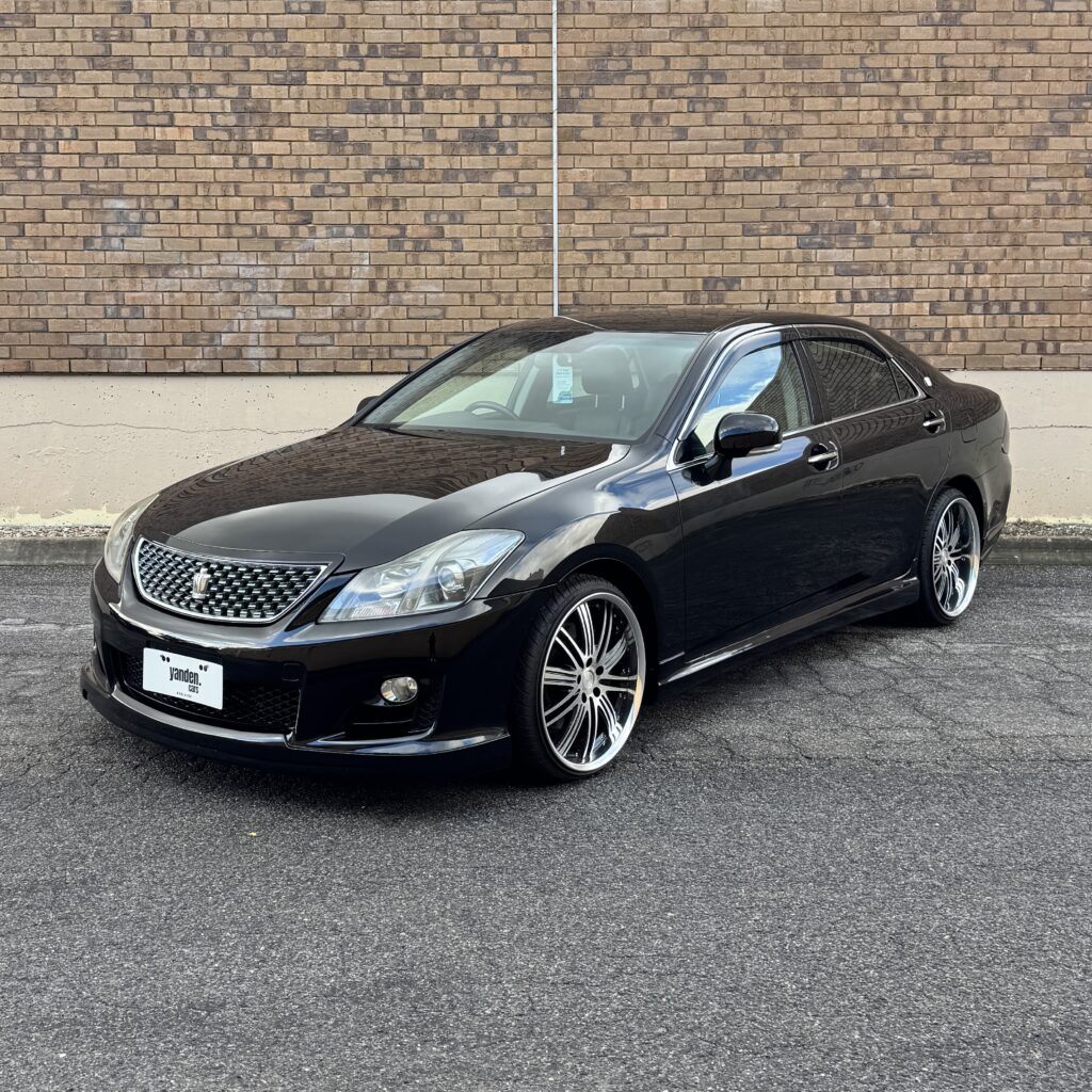324337_TOYOTA CROWN GRS204 ATHLETE