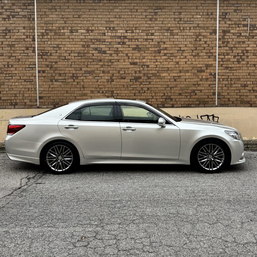 325824_TOYOTA CROWN GRS214 ATHLETE S