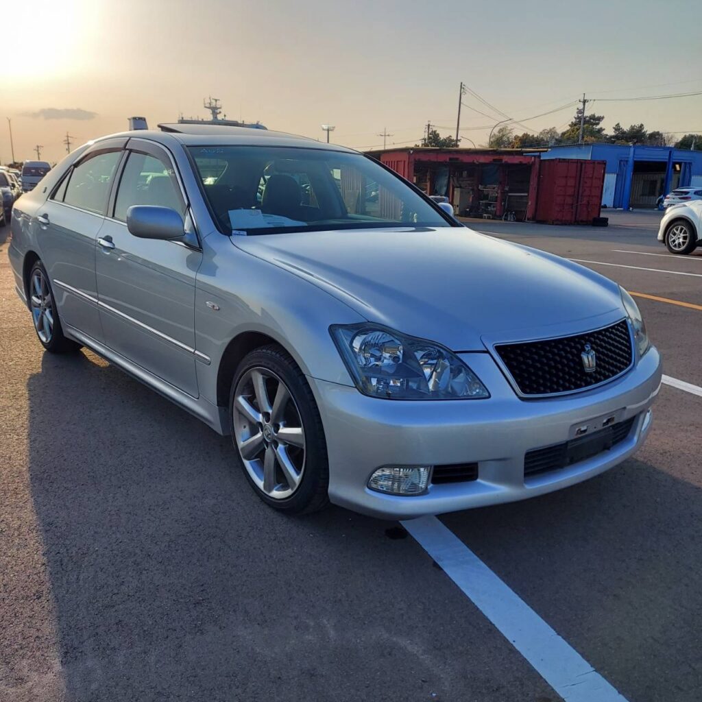 325866_TOYOTA CROWN GRS184 ATHLETE