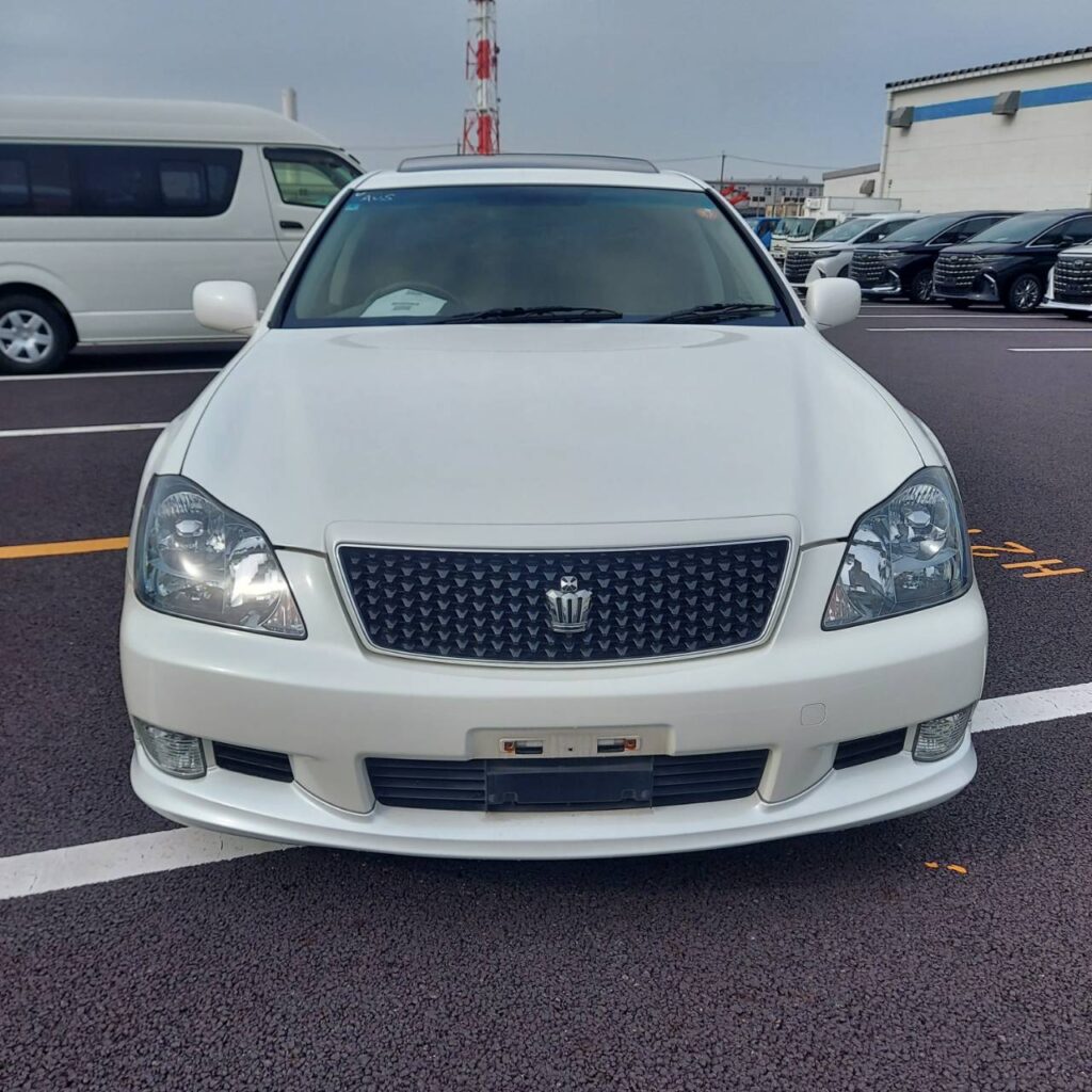 326163_TOYOTA CROWN GRS184 ATHLETE TOMS EDITION