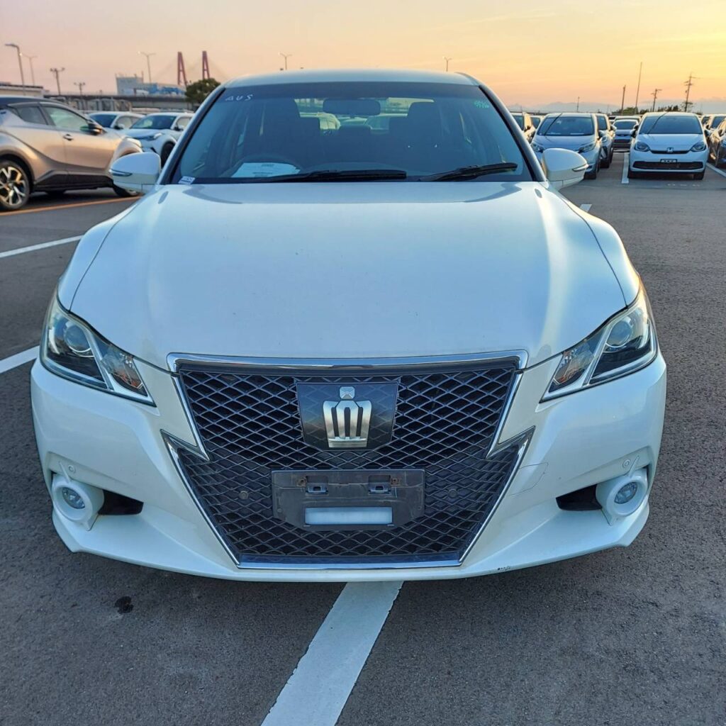 327380_TOYOTA CROWN GRS214 ATHLETE S