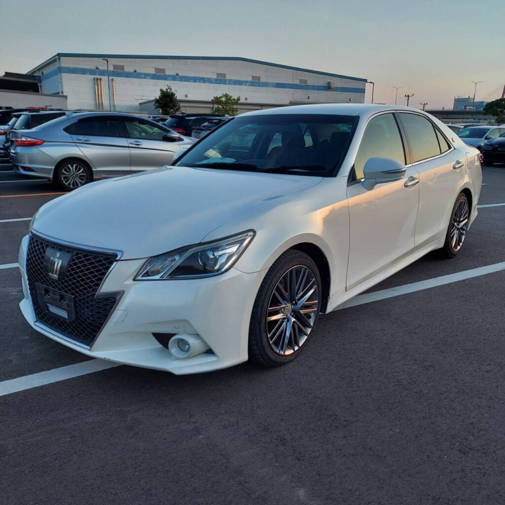 327380_TOYOTA CROWN GRS214 ATHLETE S