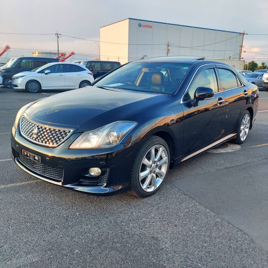 328075_TOYOTA CROWN GRS204 ANNIVERSARY EDITION G-PACKAGE
