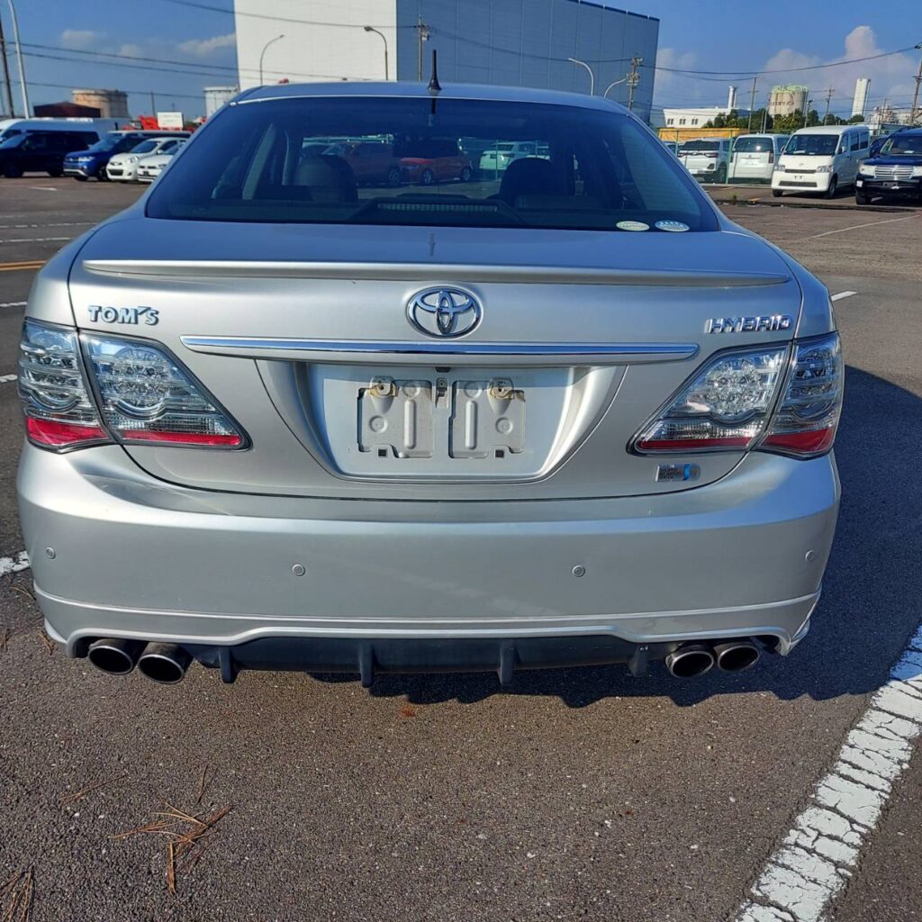 330694_TOYOTA CROWN HYBRID GWS204 TOMS STYLING - G PACKAGE