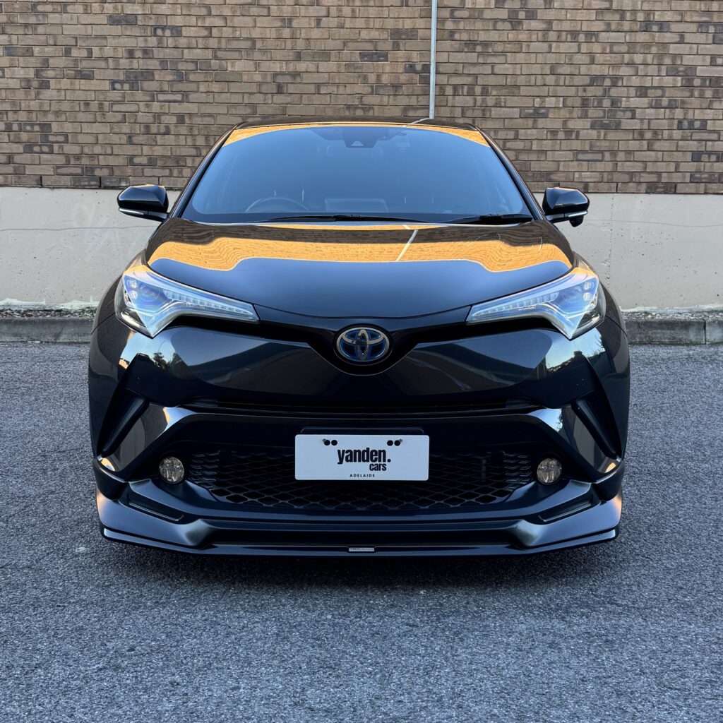 329290_TOYOTA C-HR HYBRID G-LED EDITION TRD/TIEN BODY STYLING